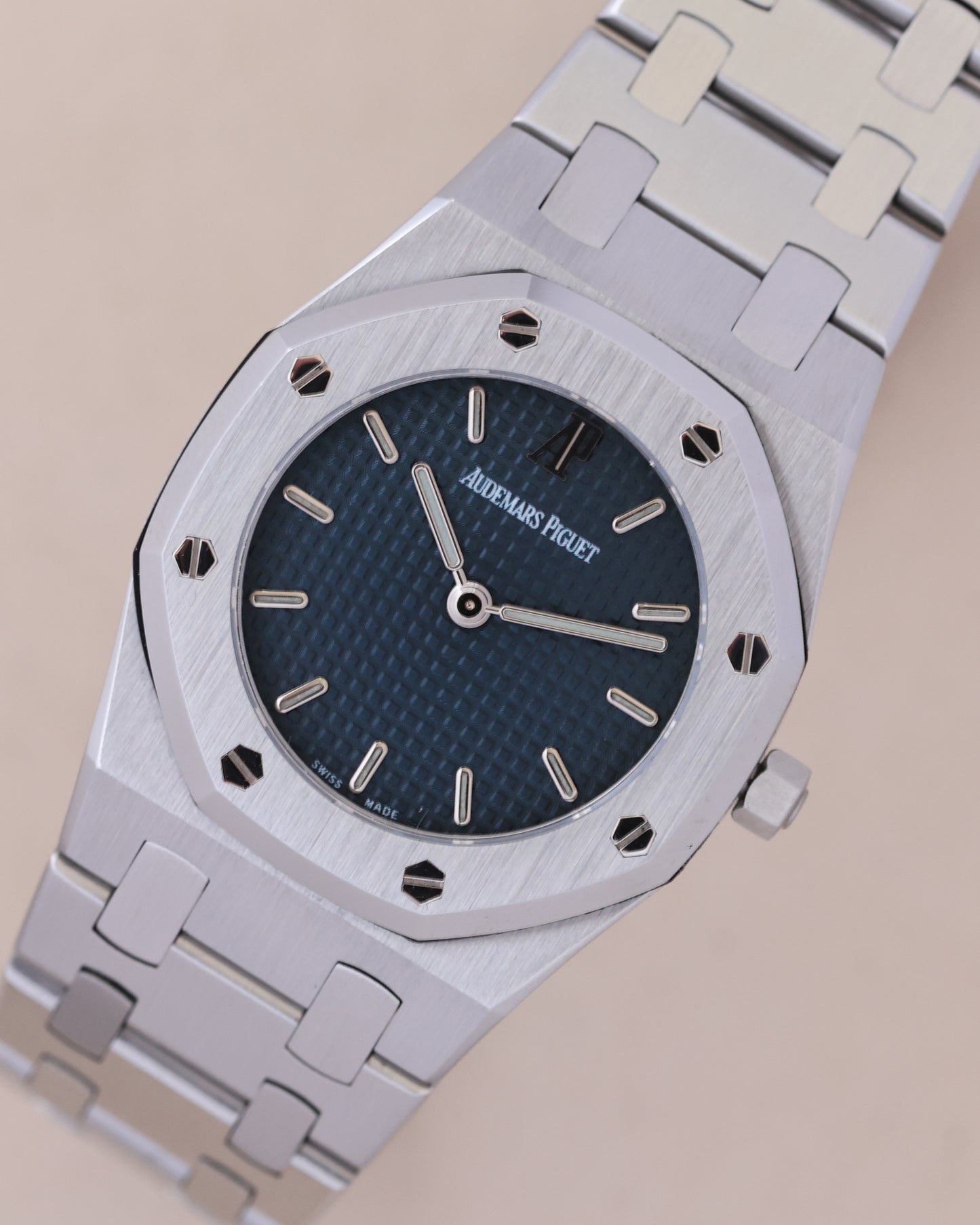 Audemars Piguet Royal Oak 6007ST 25mm circa from 1982
