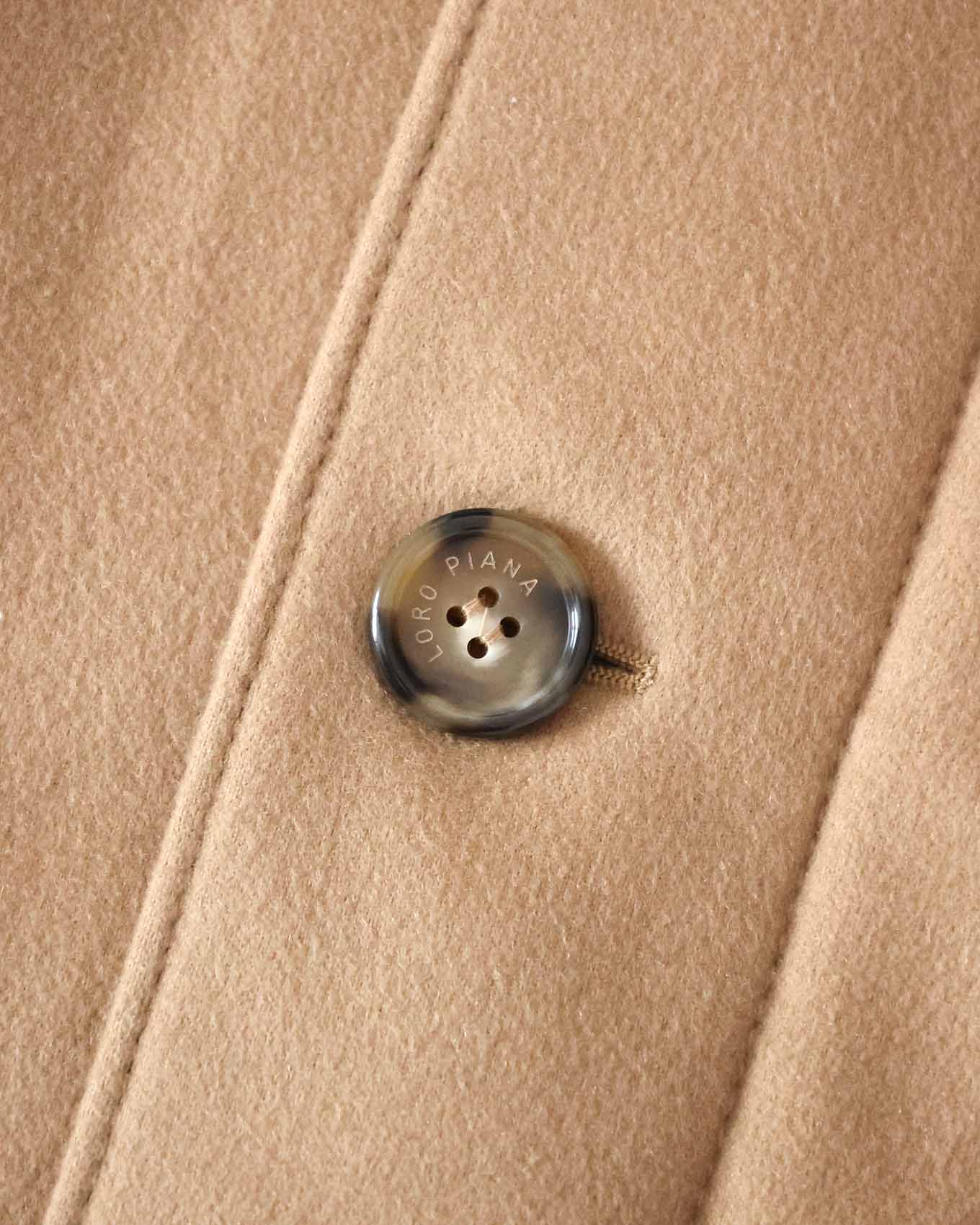 Loro Piana Norton Cashmere Green Storm System Coat | ELUXE STORE Elegance du luxe
Brand: Loro Piana
Size: M
Collection and Year: Fall Winter 2024
Condition: New, never used