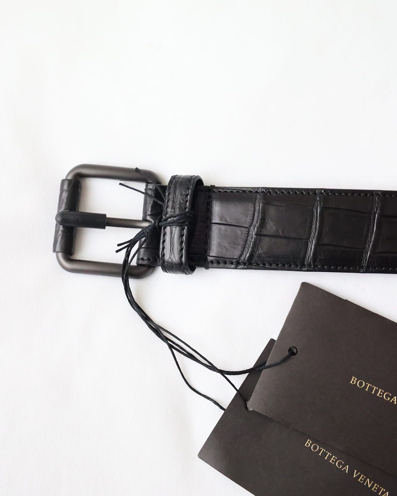 Bottega Veneta Mens Matte Black Crocodile Skin Belt