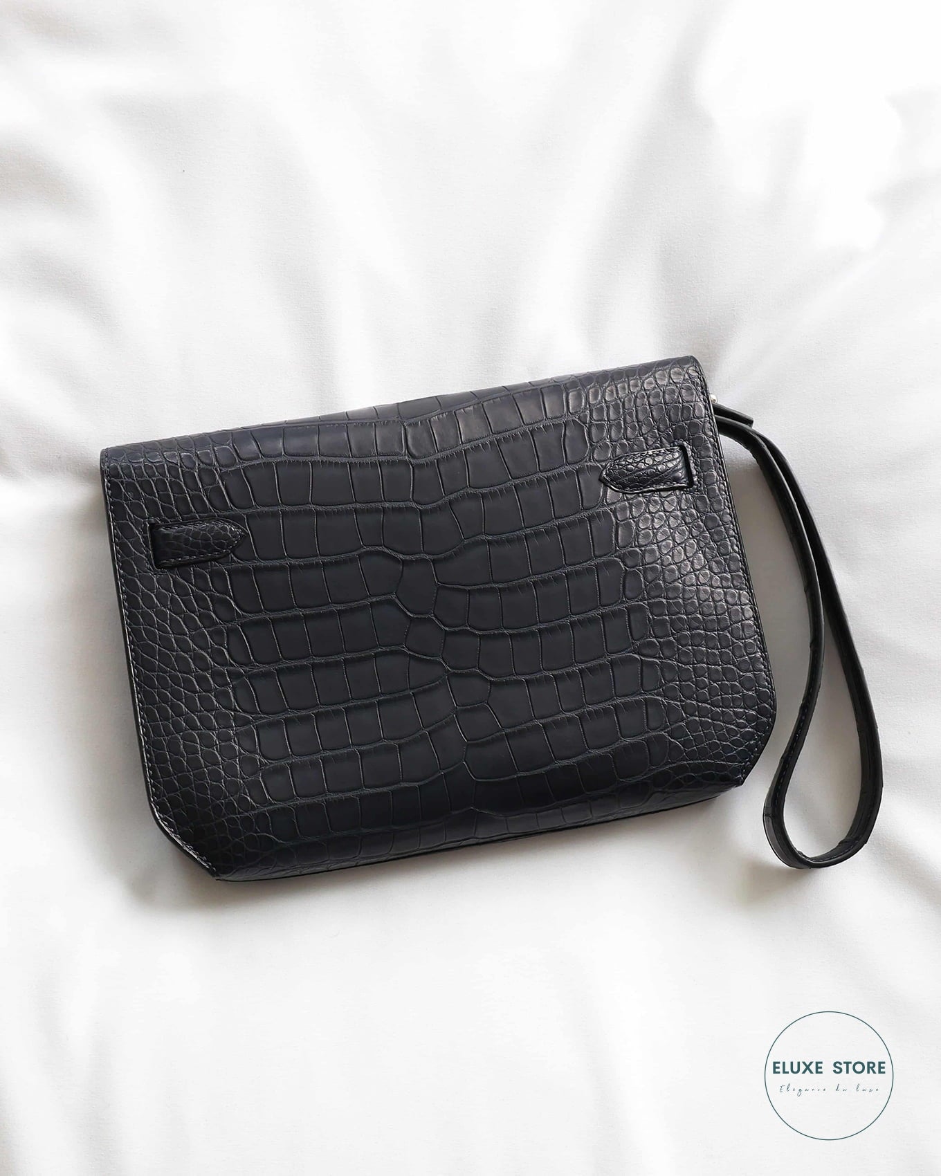 Hermès Kelly Depeche 25 Blue Nuit Matte Alligator Pochette Crocodile Skin Clutch Bag | ELUXE STORE