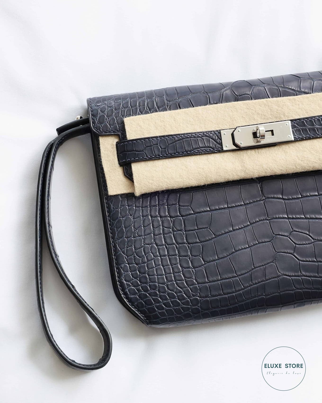 Hermès Kelly Depeche 25 Blue Nuit Matte Alligator Pochette Crocodile Skin Clutch Bag | ELUXE STORE