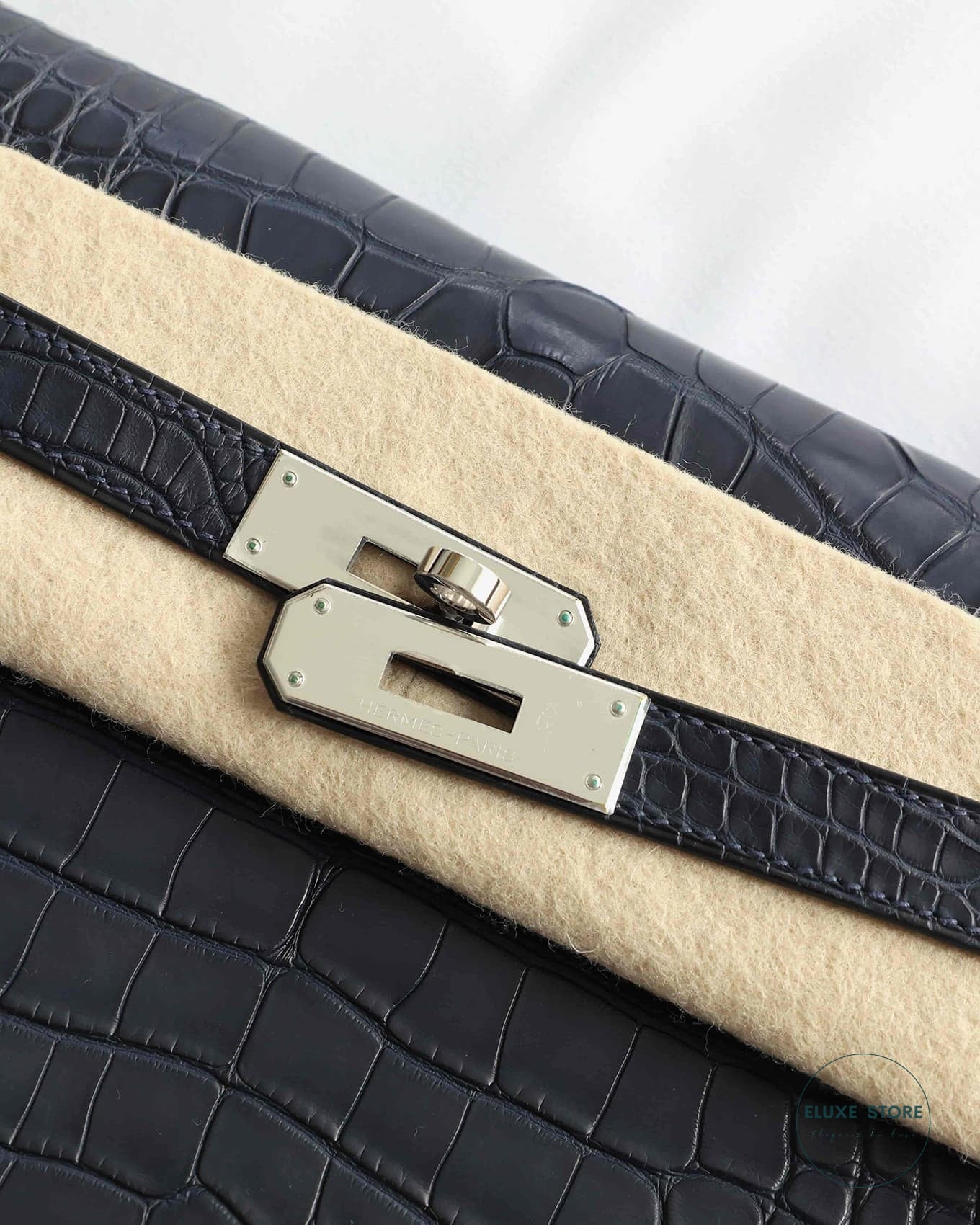 Hermès Kelly Depeche 25 Blue Nuit Matte Alligator Pochette Crocodile Skin Clutch Bag | ELUXE STORE