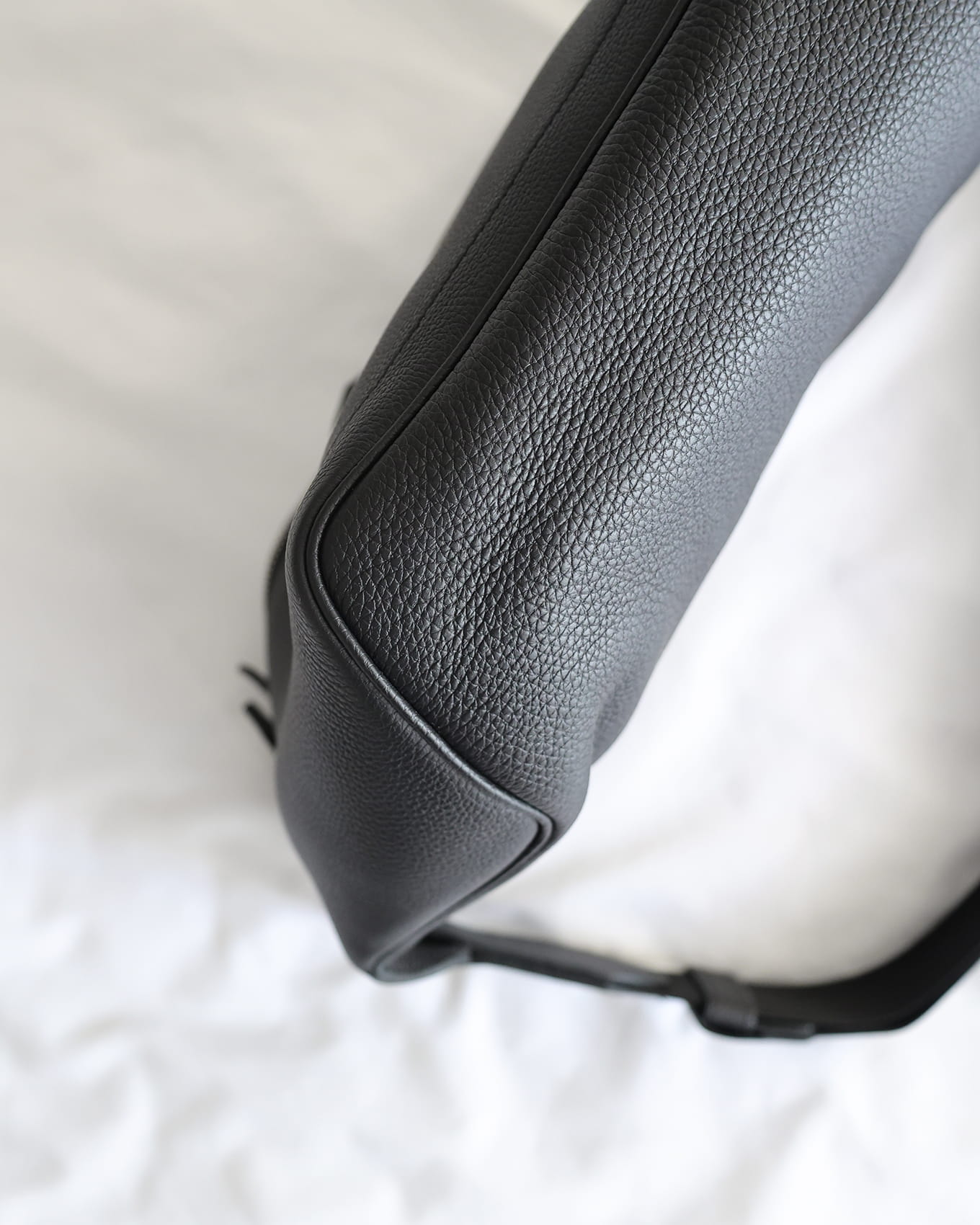 Hermès Mens FW 2020 Black Togo Cityslide Waistbag GM