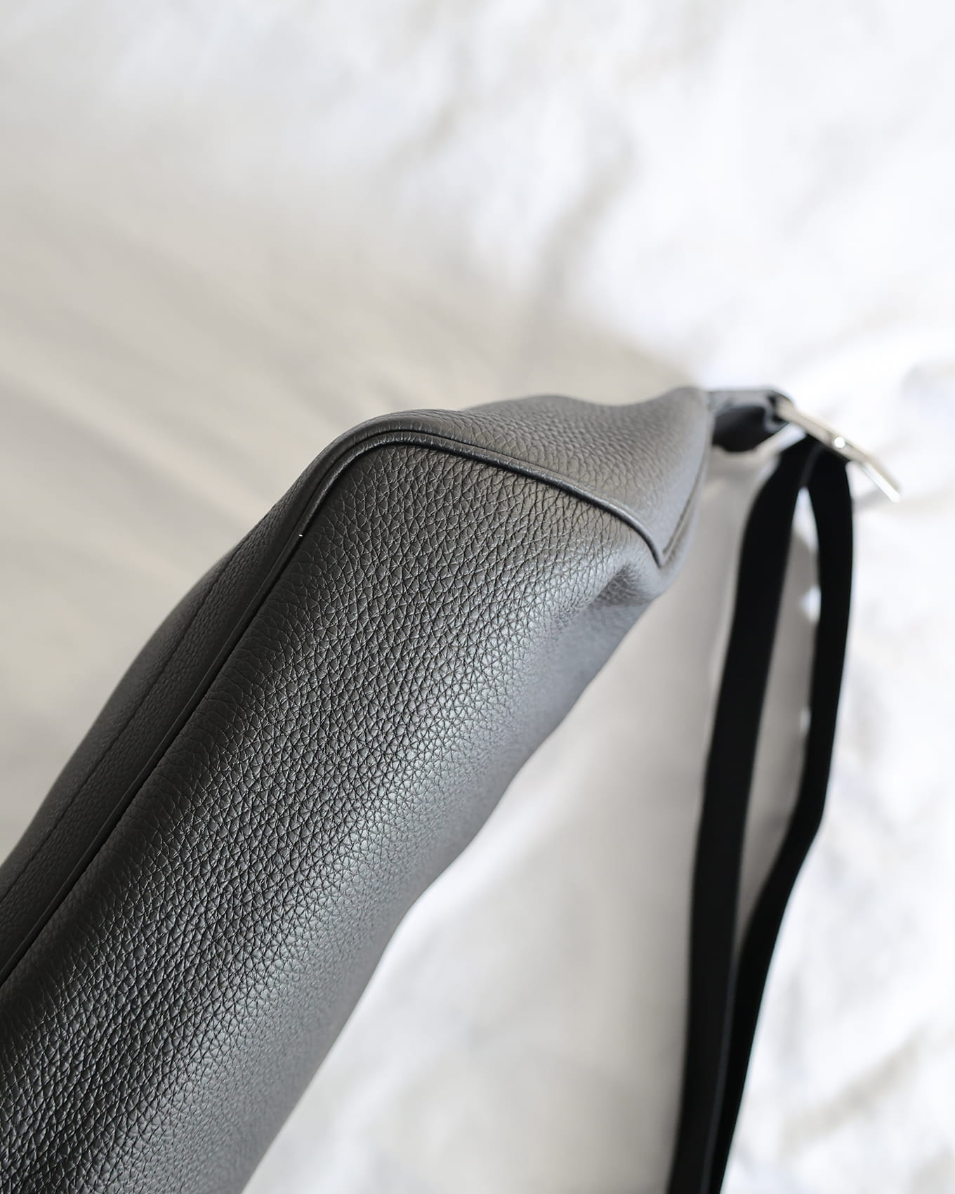 Hermès Mens FW 2020 Black Togo Cityslide Waistbag GM