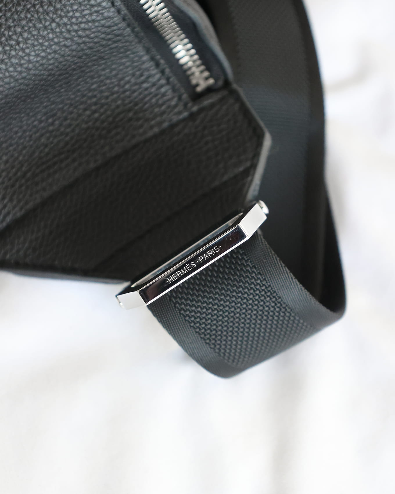 Hermès Mens FW 2020 Black Togo Cityslide Waistbag GM