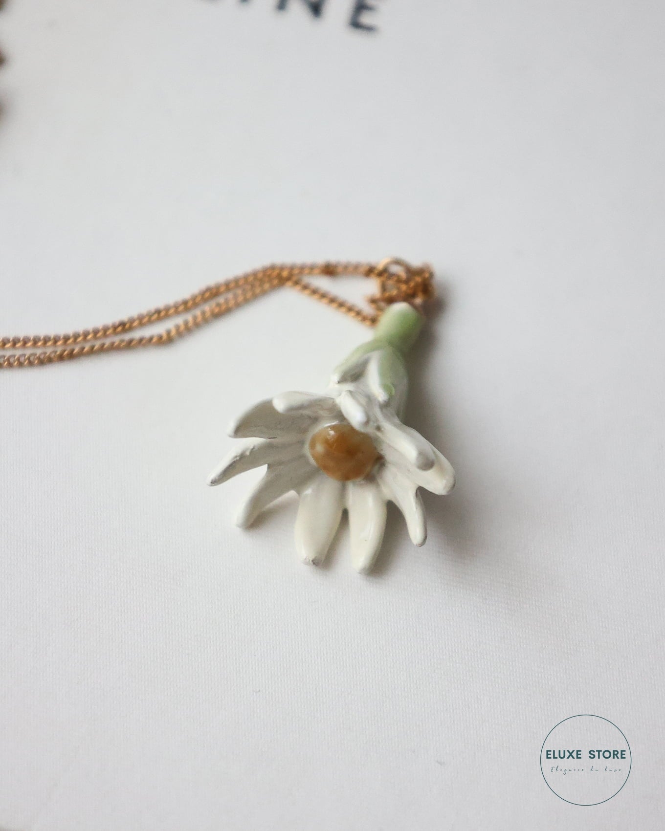 Old Céline by Phoebe Philo Fall Winter 2015 FW15 Porcelain Flower Runway Necklace | ELUXE STORE