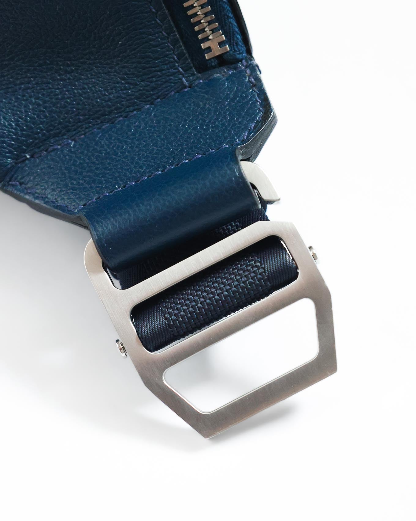 Hardware detail Hermès Cityslide PM Blue Royal Clemence BPHW