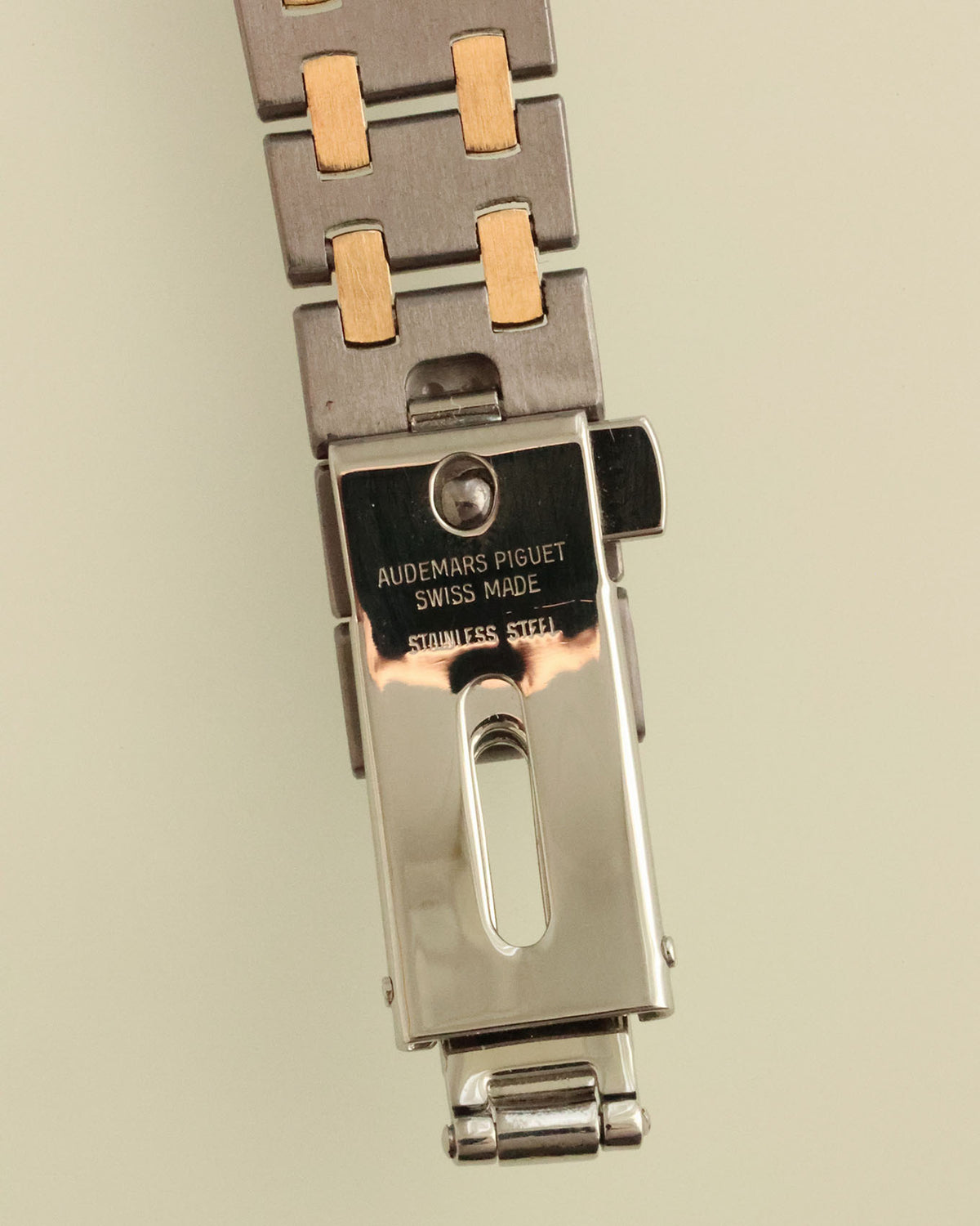 Audemars Piguet Royal Oak 59102TR Tantalum & Rose Gold 25mm Quartz circa 1989