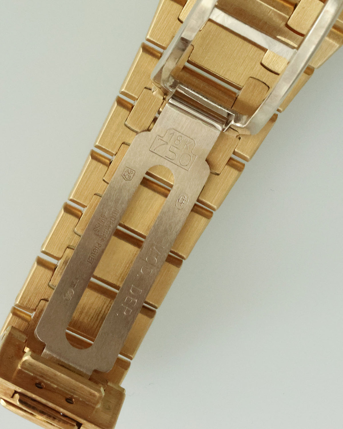 Audemars Piguet Royal Oak 56175BA Yellow Gold 33mm Quartz 1992