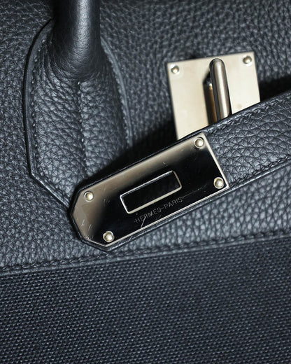 Hermès HAC 40 black toile canvas texture detail