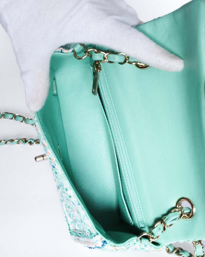 Chanel mini rectangular tweed bag interior detail 2019