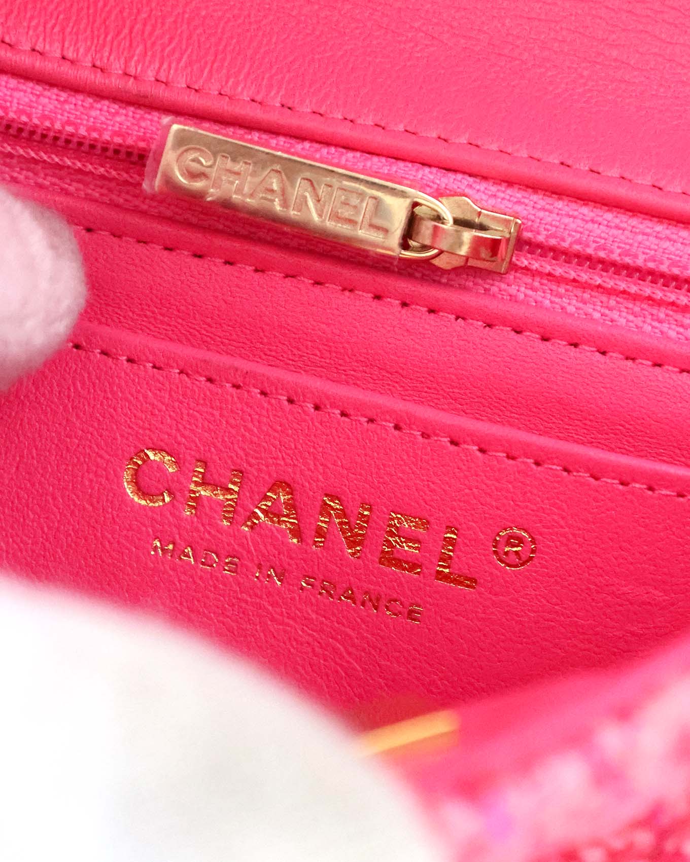 Chanel Mini Classic Flap Pink Knit 2022 Chanel