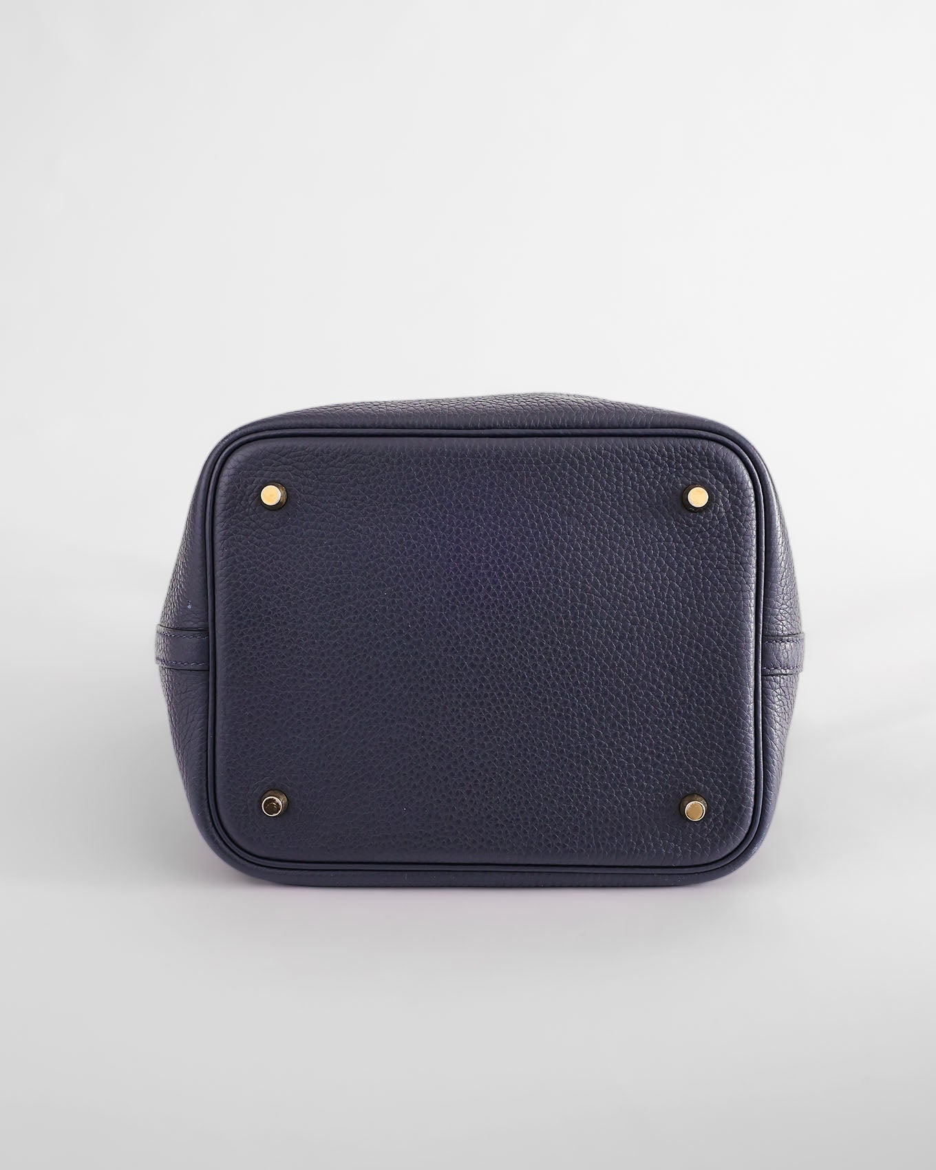 Hermès Picotin Lock 22 Bleu Nuit Clemence bottom view